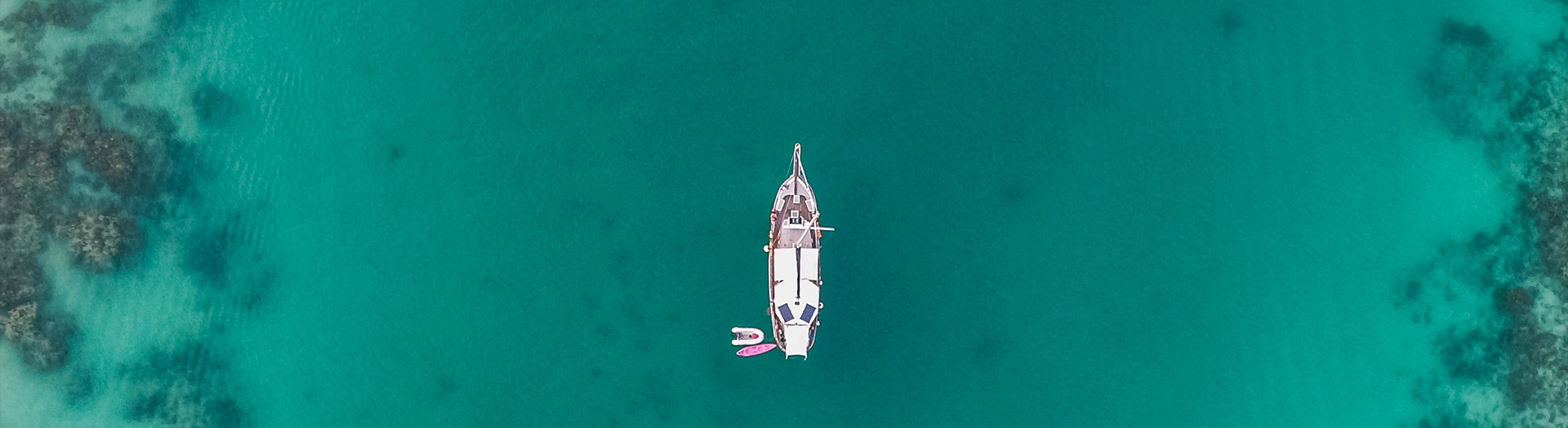 Nies Yatching - About Us