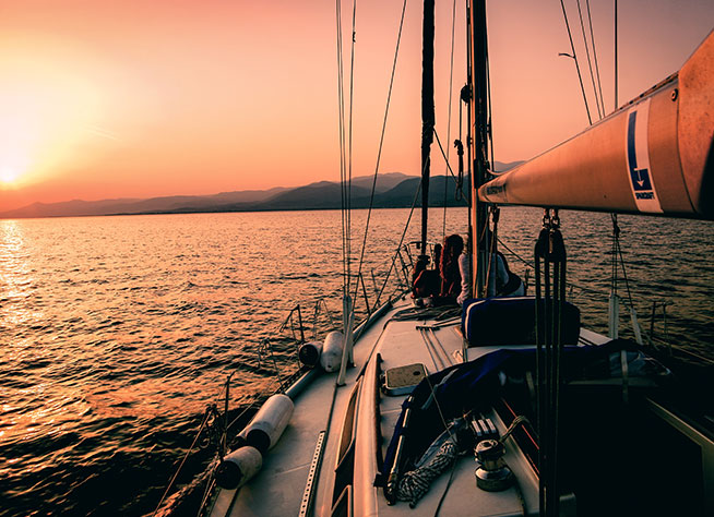 Nies Yatching - Skippered